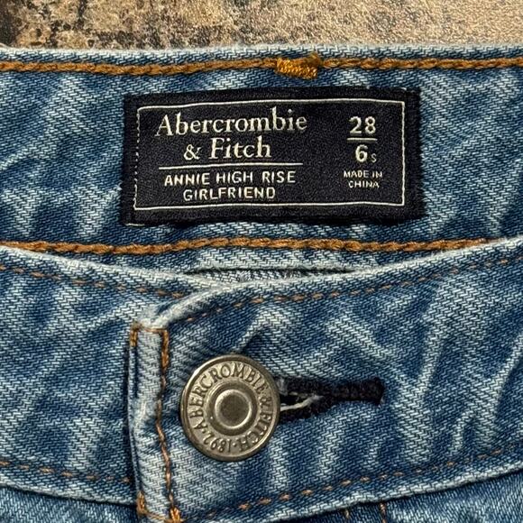 Abercrombie Jeans Annie High Rise Girlfriend Distressed Raw Hem Blue 6/28 Short - Picture 2 of 6